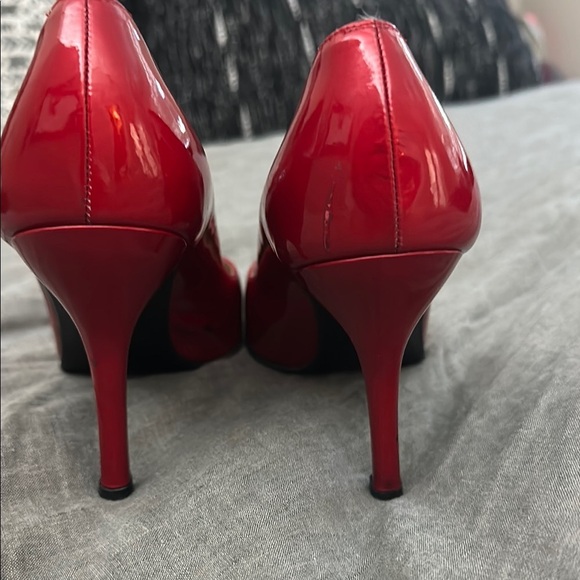 Stuart Weitzman Glossy Red Heels - Picture 4 of 8